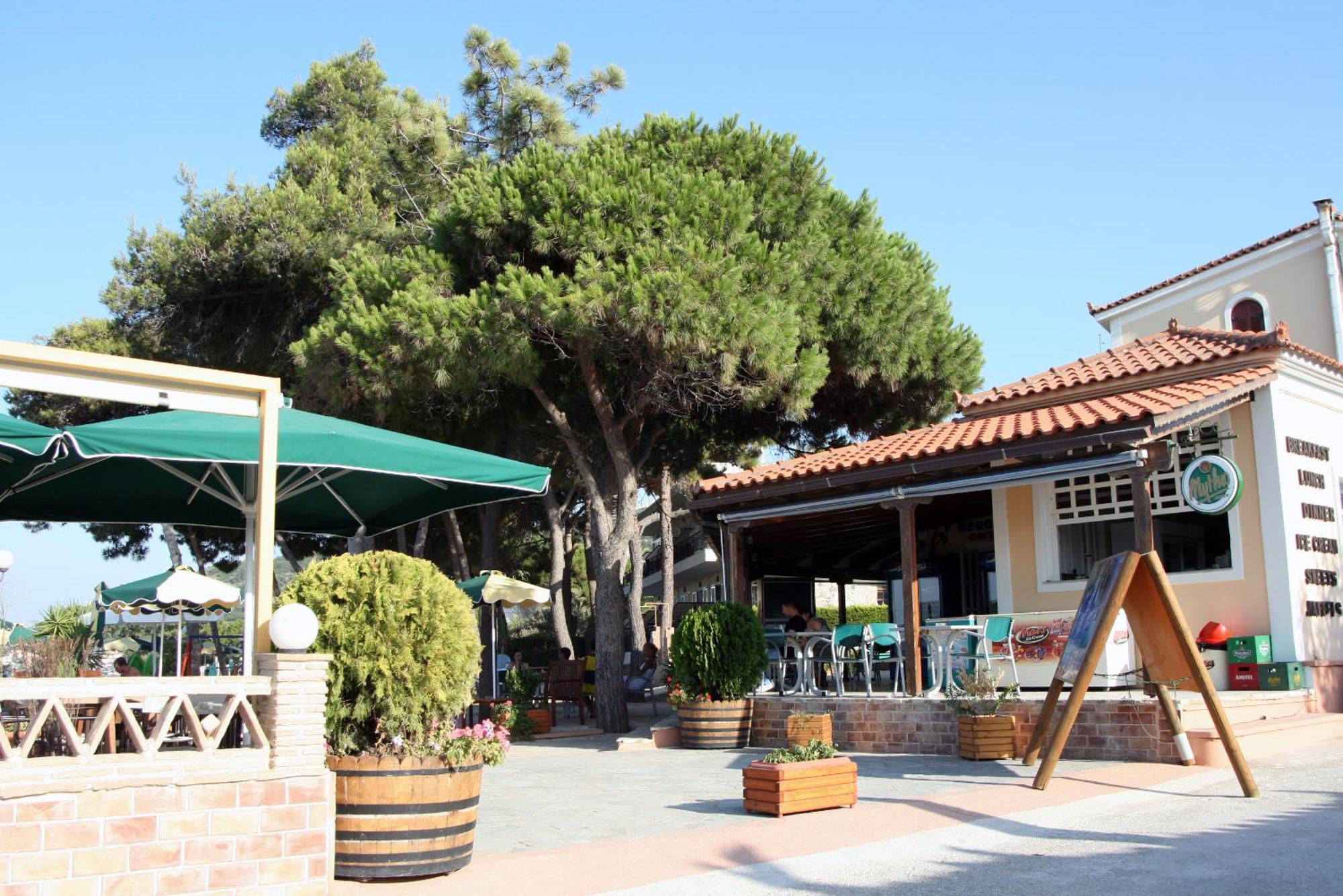 公寓式飯店 Castello Beach Argásion