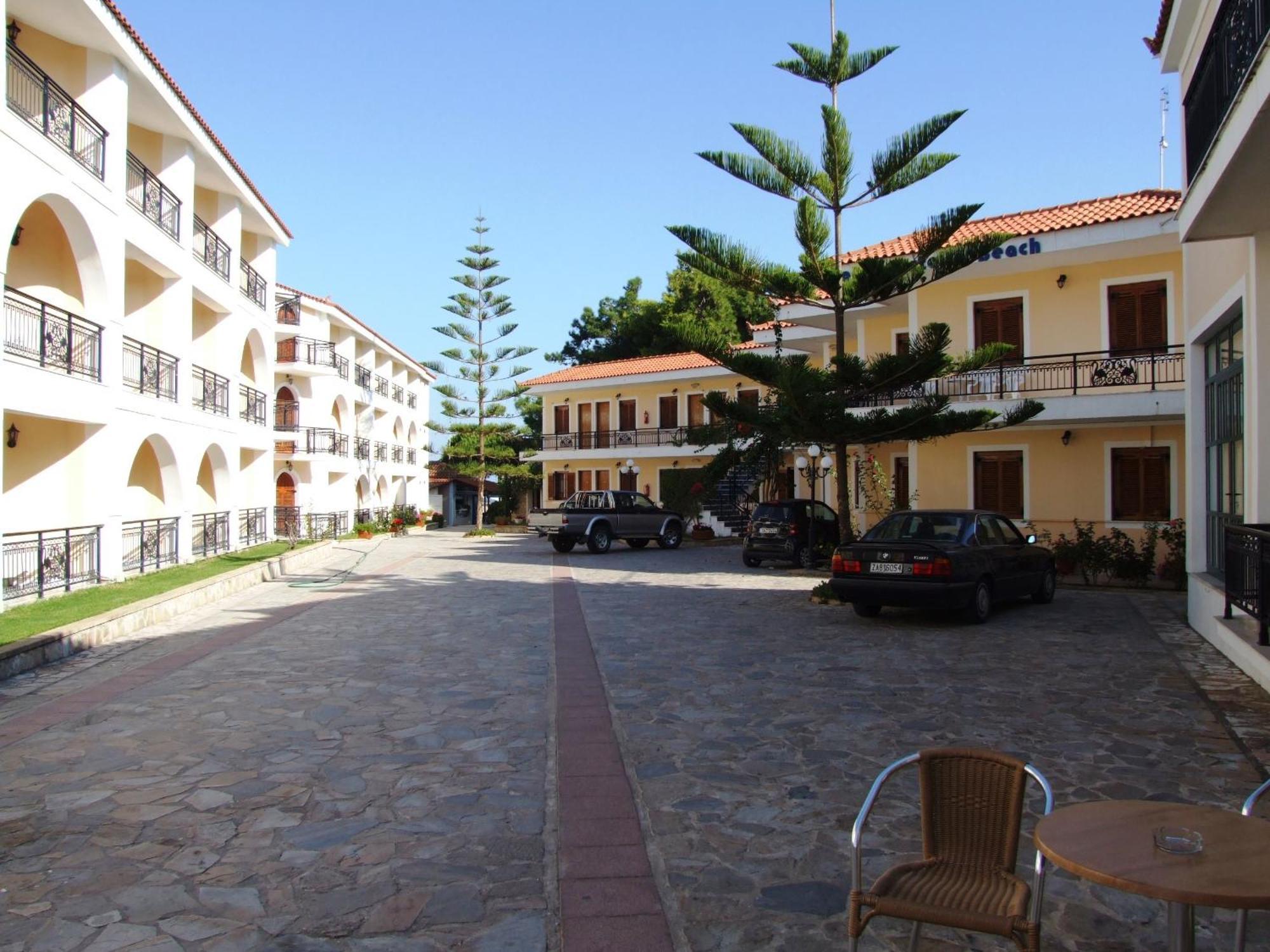 公寓式飯店 Castello Beach 2*
