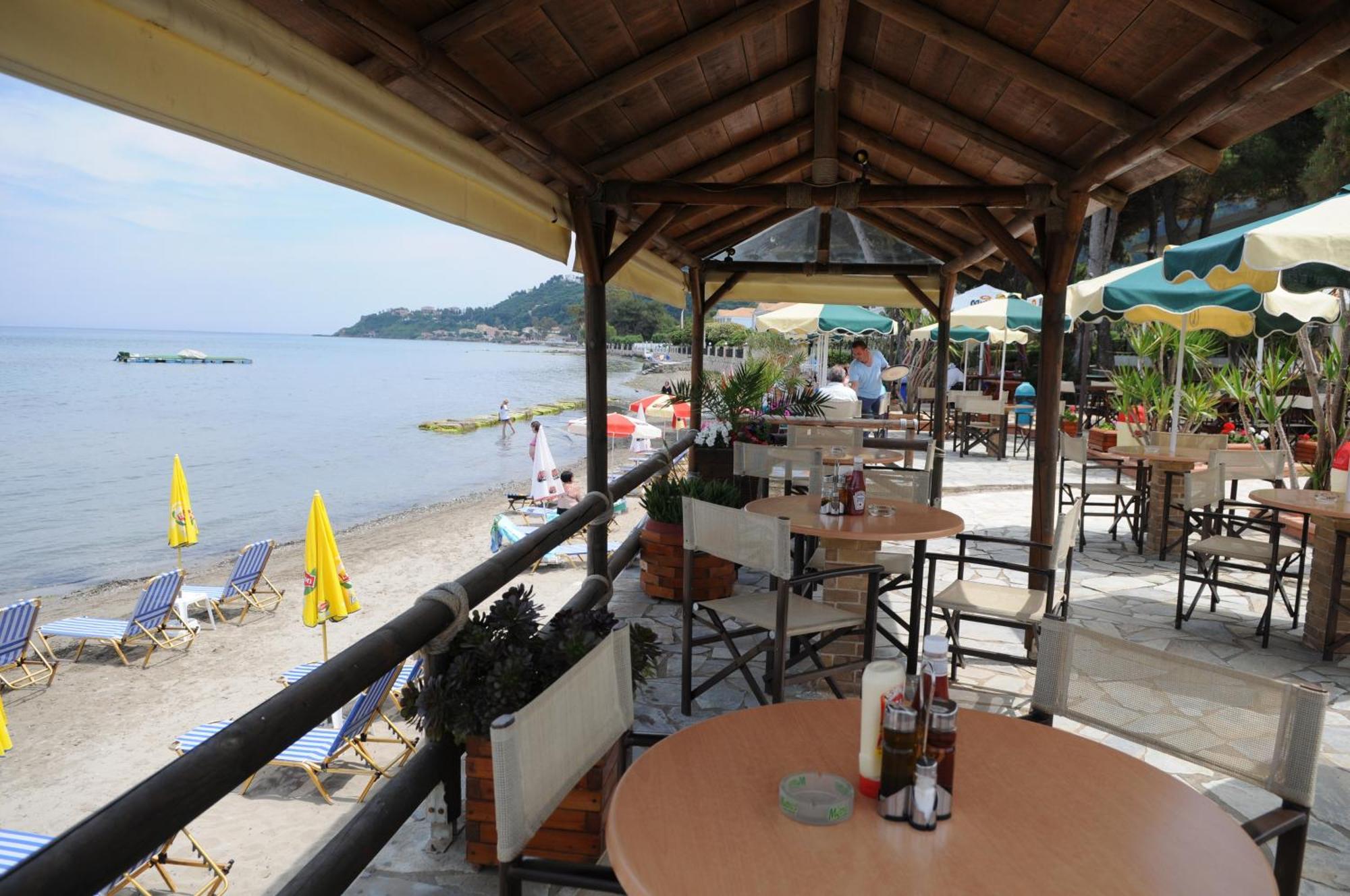 Castello Aparthotel Argassi